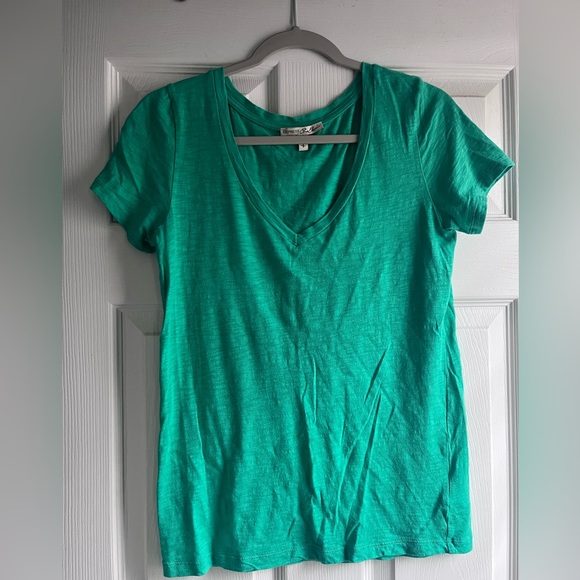 Express v-neck tee size S - Picture 2 of 3